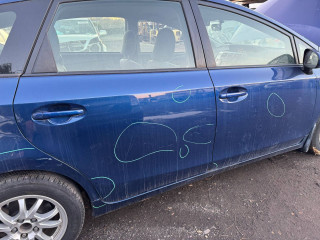 Toyota Prius V 1 поколение ZVW41 2014г. 1.8 л. - фото №30