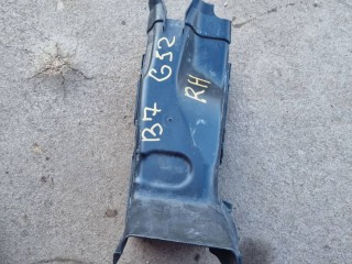 Воздуховод правый, ориг. номер 51747415666, BMW 6