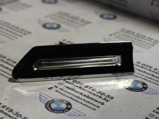 повторитель поворота на крыле правый, ориг. номер 7203372, BMW 7 F01/F02 2008-2012