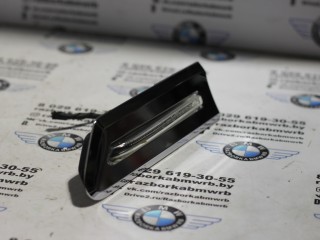 повторитель поворота на крыле правый, ориг. номер 7203372, BMW 7 F01/F02 2008-2012