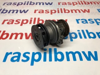 Водяной насос, помпа, ориг. номер 11517509985, BMW X5 1999-2003