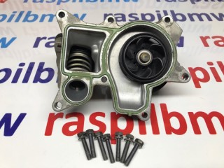 Водяной насос, помпа, ориг. номер 11518516204, 11518516203, 11518512234, BMW X1 2009-2012