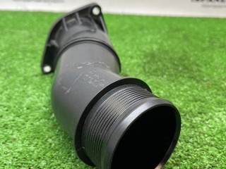 Патрубок интеркулера, ориг. номер 4M0145762J, Volkswagen Touareg 2018-2023