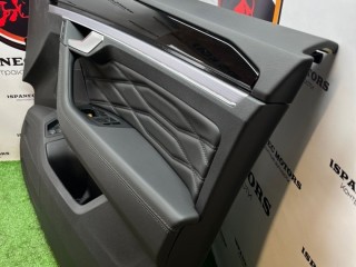 Обшивка двери передней правой (дверная карта), Volkswagen Touareg 2018-2023