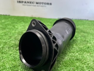 Патрубок интеркулера, ориг. номер 4M0145956G, Audi RSQ8 2019-2024
