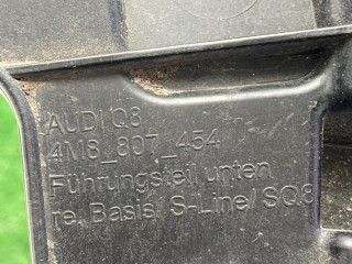 Кронштейн заднего бампера, ориг. номер 4M8807454, 4M8807454B, Audi RSQ8 2019-2024