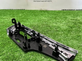 Накладка декоративная на торпедо, ориг. номер 4M8857237, Audi RSQ8 2019-2024