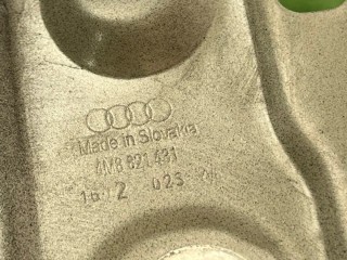 Кронштейн крепления крыла переднего левого, ориг. номер 4M8821431, Audi RSQ8 2019-2024