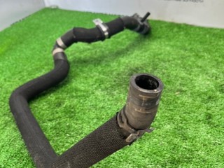 Патрубок системы охлаждения, ориг. номер 4M8121471B, Audi RSQ8 2019-2024