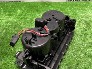 Подстаканник, ориг. номер 4M8862533, 4M8862533C, Audi RSQ8 2019-2024