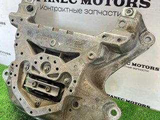 Балка под КПП, ориг. номер 4K0399262R, Audi RS6 2019-2026