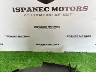 Пластик моторного отсека Audi RSQ8 2019-2024