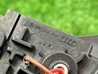 Козырек солнцезащитный, ориг. номер 4M0858833, 4M0858834, Audi Q7 2015-2019