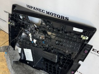 Обшивка двери передней левой (дверная карта), ориг. номер A1679069704, Mercedes-Benz GLE 2018-2023