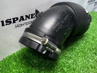 Патрубок воздушного фильтра, ориг. номер 04L129661E, Audi Q5 2020-2025