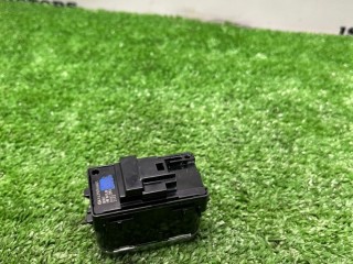 Кнопка стеклоподъемника, ориг. номер A1679054601, Mercedes-Benz GLE 2018-2023