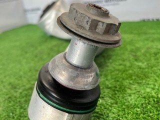 Рычаг передний правый, ориг. номер LR183115, M8E2-3C256-BB, M8E23C256BA, Land Rover Range Rover Sport 2022-2026