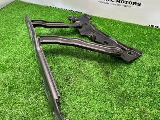 Петля капота, ориг. номер M8E2-16801-AD, Land Rover Range Rover Sport 2022-2026