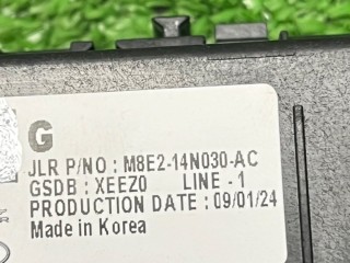 Блок предохранителей, ориг. номер M8E214N030AC, LR153003, Land Rover Range Rover Sport 2022-2026
