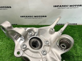 Кулак задний правый, ориг. номер 8095641, 8095658, BMW M4 2024-2026