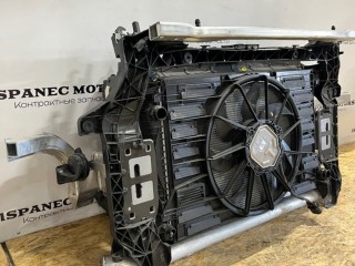 Передняя панель крепления облицовки (телевизор), Audi Q7 2019-2024