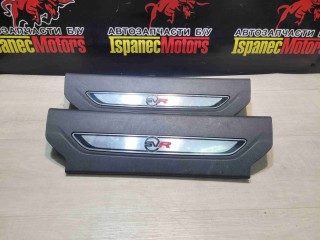 Накладка на порог(комплект), ориг. номер KK8M-13201-AA, KK8M-13200-AA, Jaguar F-Pace 2015-2020