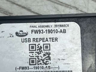 USB Разъем, ориг. номер FW93-19010-AB, Land Rover Range Rover Velar 2017-2023