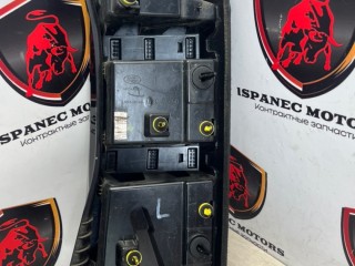 Накладка кузова, ориг. номер L8B2-29149-AE, Land Rover Defender 2019-2026