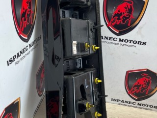Накладка кузова, ориг. номер L8B2-29149-AE, Land Rover Defender 2019-2026