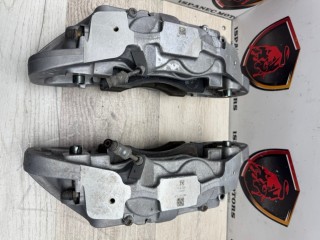 Комплект суппортов, ориг. номер M8E2-2B118-AF, M8E2-2B119-AF, Land Rover Range Rover 2021-2026