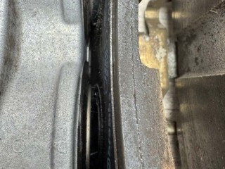 Комплект суппортов, ориг. номер M8E2-2B118-AF, M8E2-2B119-AF, Land Rover Range Rover 2021-2026