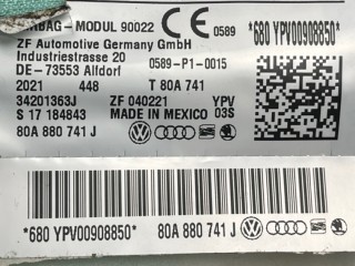 Подушка безопасности боковая(шторка)левая, ориг. номер 80A880741J, AUDI Q5 2012-2017