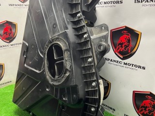 корпус аккумуляторной батареи, ориг. номер L8B210C784BD, Land Rover Range Rover 2021-2026