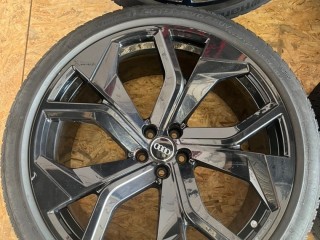Диск литой, ориг. номер 4M8601025AP, Audi RSQ8 2019-2024