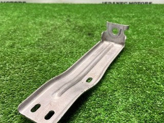 Кронштейн, ориг. номер M8E2-00260-AB, Land Rover Range Rover Sport 2022-2026