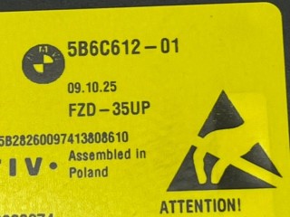 Плафон подсветки салона, ориг. номер 5B6C612, BMW M4 2024-2026