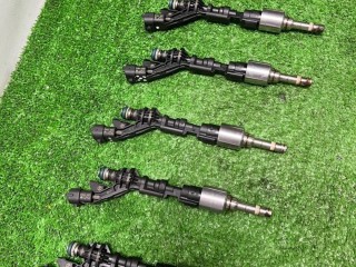 Форсунка топливная, ориг. номер LR079541, FX239F593AC, Jaguar F-Pace 2015-2020