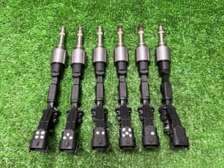 Форсунка топливная, ориг. номер LR079541, FX239F593AC, Jaguar F-Pace 2015-2020