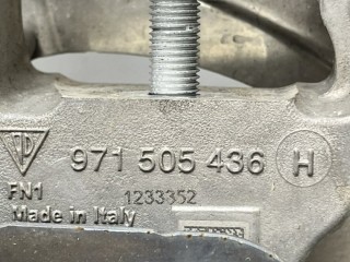 Кулак задний правый, ориг. номер 971505436H, Porsche Panamera 2023-2026