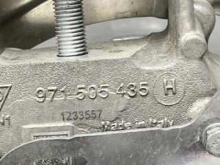 Кулак задний левый, ориг. номер 971505435H, Porsche Panamera 2023-2026