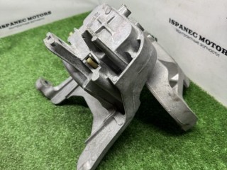 Подушка крепления КПП, ориг. номер A1772403900, Mercedes-Benz GLB 2023-2026