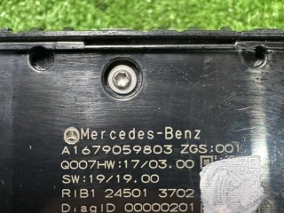 Блок управления стеклоподъемниками, ориг. номер A1679059803, Mercedes-Benz GLB 2023-2026