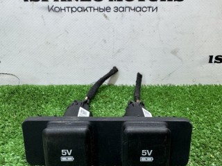 Разъем AUX / USB Land Rover Range Rover 2017-2022, JPLA-19010-CA