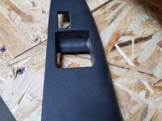 накладки прочие, ориг. номер 809619U05A, Nissan Note 2005-2008