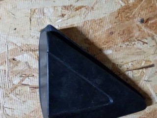 уголок, Nissan Primera 1999-2002