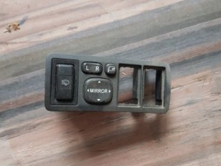 кнопка противотуманок, Toyota Avensis 2003-2006