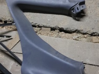 накладка стойки кузова, ориг. номер 6248042050, Toyota Rav 4 2003-2005