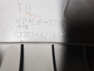 накладка ремня безопасности заднего, ориг. номер 6338142030, Toyota Rav 4 2003-2005