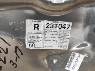 Стеклоподъемник задний правый, ориг. номер A2217300246, NOMER, KATALOGU, Mercedes-Benz S W221 2009-2013