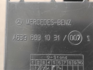 Рамка магнитолы, ориг. номер NOMER, A6396891031, KATALOGU, SOVMESTIMYE, A6366890000, Mercedes-Benz Vito / Viano W639